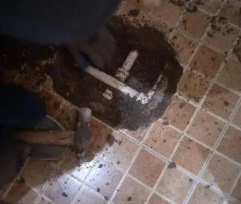 团风卫生间漏水维修公司为您分享下卫生间渗水如何处理及注意事项
